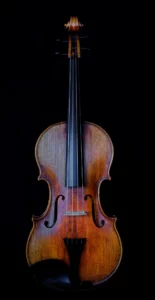 Vue face violon modèle personnel Mylène Lassalle
