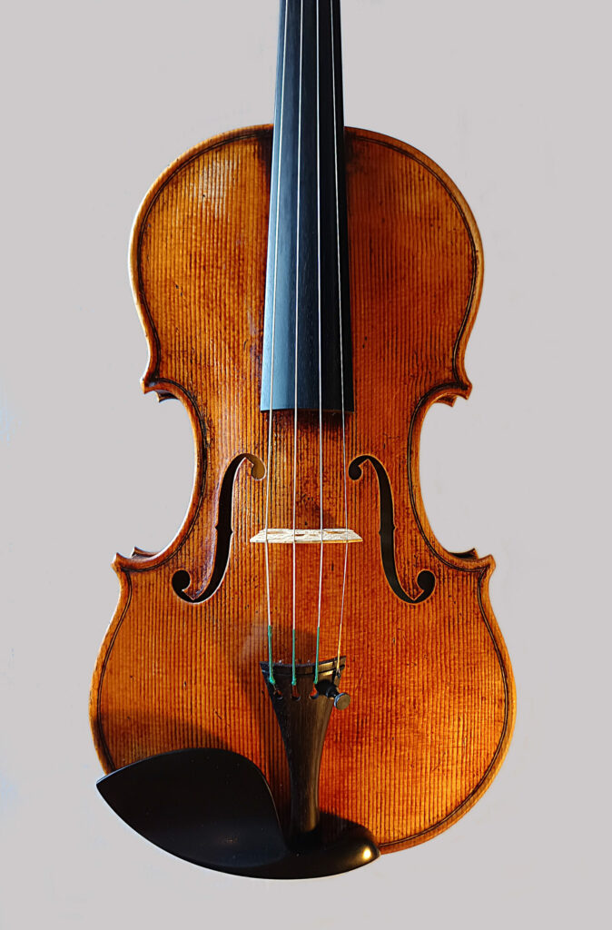 Table violon modèle Stradivari, Mylène Lassalle